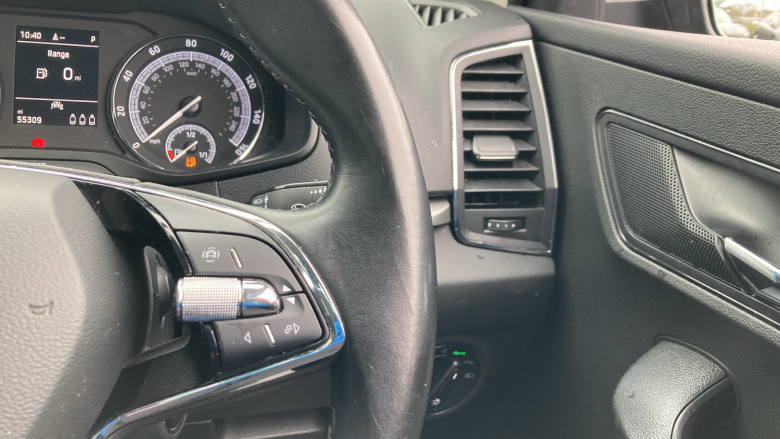 Skoda Karoq 1.5 TSI SE Technology 5dr DSG Petrol Estate